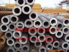 石油工業(yè)的鋼鐵脊梁 石油裂化管、專用管與無縫鋼管解析